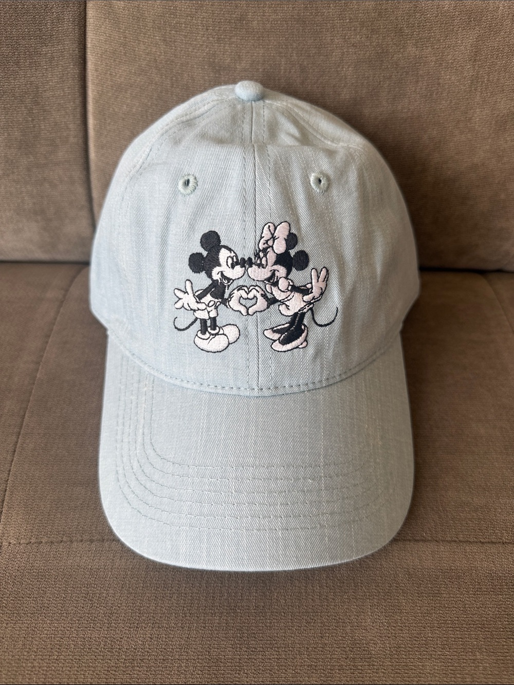Disney Mickey and Minnie Heart Hands Cap